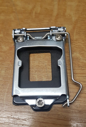 Cpu halter intel sockel - -,