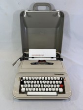 Schreibmaschine Underwood 319
