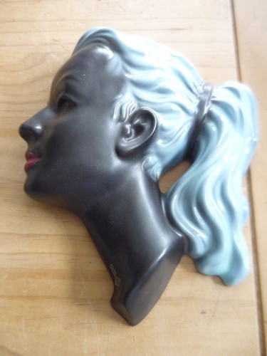 Skulptur halber frauenkopf - skulptur, wc