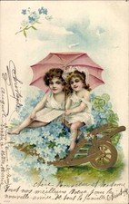 Präge Ak Zwei Kinder, Schubkarren, Schirm, Fisch, Kleeblätter - 4466756