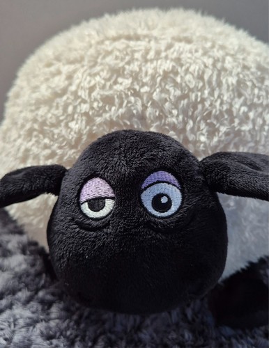 Shaun das schaf - schaf,, shirley