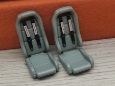 #729XXX 1:18 Sportsitze