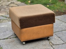 Vintage DDR Sitzhocker m. Stauraum u. Rollen, 1970er, Retro Mid Century Ostalgie