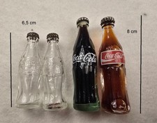 Alte Miniatur 4  Coca-Cola Flaschen aus Glas 8 cm und 6,5 cm