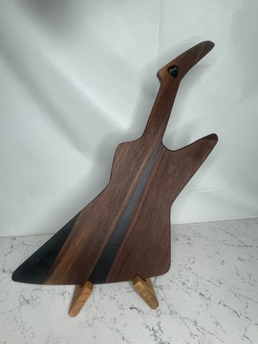 Guitar erie board gibson - -,