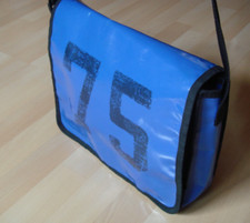blaue Umhängetasche f. Kinder