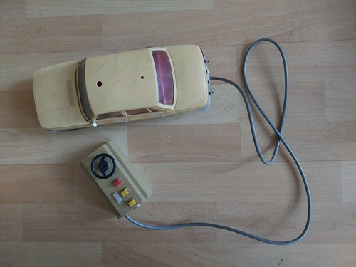 Ddr spielzeug wartburg - ddr,