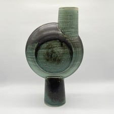 Skulpturale Keramik Vase •