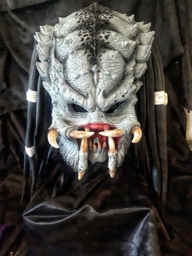 Raubtier maske - raubtier,