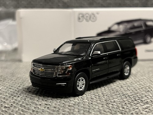 596 chevrolet suburban - 596,