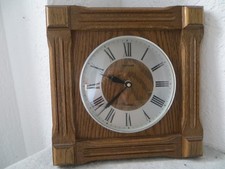 DUGENA - WANDUHR - HOLZGEHÄUSE - QUARTZ - BATTERIEBETRIEB