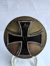 Eisernes Kreuz 1 Klasse an 2 Schrauben für den Kürass