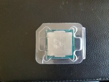 1 x CPU Blister Clamshell