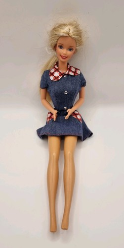 Barbie puppe giggles swings - giggles,