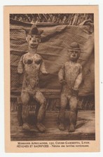 Frühe AK, Afrika, Nigeria oder Nachbarn, Holzskulpturen, Fetiches, 1920