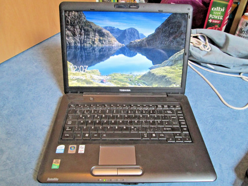 Laptop gebraucht toshiba - 2x,