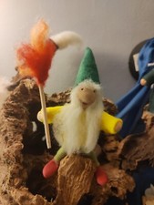   Waldorfart Zwerge mit der