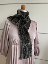 kuschlig weicher Fellschal