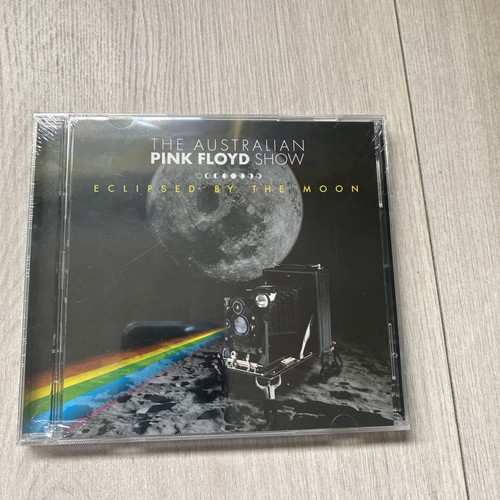 Eclipsed the moon live in - by,