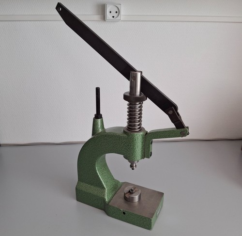 Record universal presswerkzeug - record,
