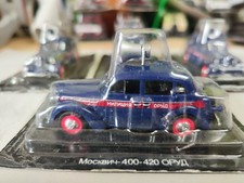 4 x DeAgostini  russische Ausfuhrung  rot/blau 1:43 Sammlerposten