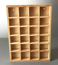 Setzkasten aus Holz mit 24