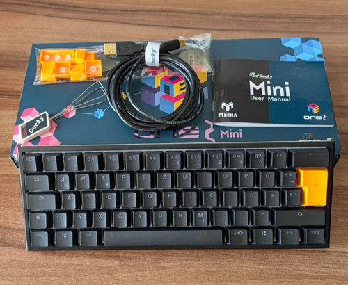 Ducky one mini cherry - 2, 60%
