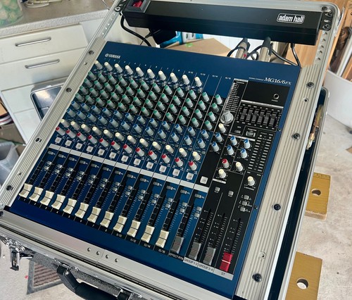 Yamaha 6 fx - ,