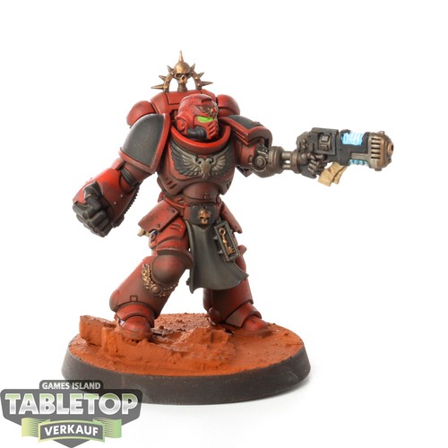 Space marines lieutenant - -,