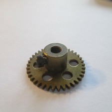 Märklin Sonderteil  kl. Zahnrad 10438  (27/38 ) Rarität