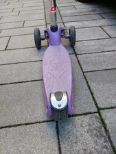 Micro Mobility Maxi Roller in lila / schwarz  Scooter Tretroller Kinder-Roller