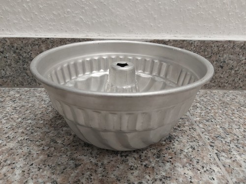 Guglhupfform napfkuchen - guglhupfform,