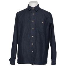 Shore Leave, Jeanshemd