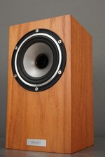 Tannoy Revolution XT-Mini - Regallautsprecher, Medium Oak | Einzelstück, wie neu