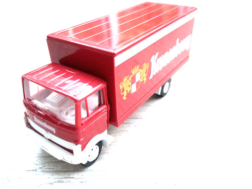Praliné mercedes 608 - mercedes,