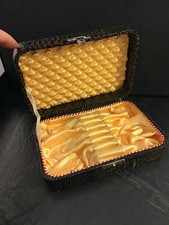 Antiker Besteckkastengelbes