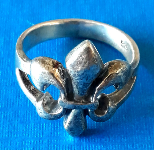 Fingerring ring lilie - -,