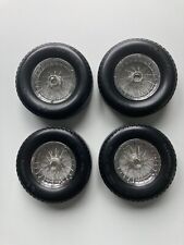 IXO / AGORA  Mercedes W196 1:8  Moss/Fangio  Bau der „richtigen“ Speichenräder !