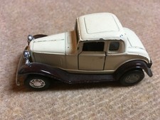 Modellauto Ford Coupé No 8501 von Yatming