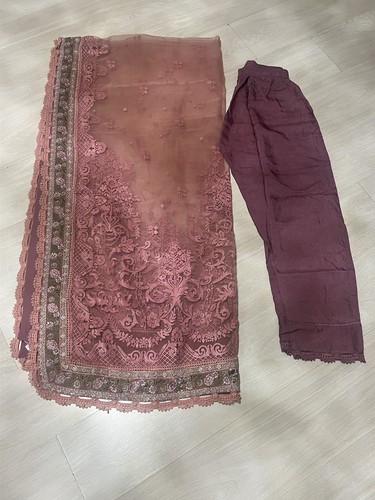 Bollywood salwar kameez - salwar,