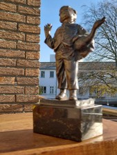 Bronzefigur Hans im Glück  Antik Signiert