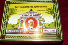 Simon Arzt Dose Cigaretten