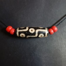 Klassische, alte Amulett-Kette aus Nepal mit gutem DZI und echten Padre-Perlen