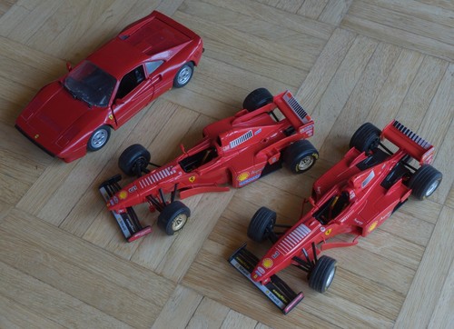 Bburago modellautos ferrari - ,