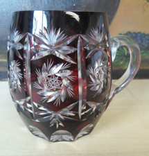 Bleikristall Bierkrug, dunkles rot,  graviert, Höhe ca. 12 cm, 