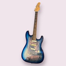 E-Gitarre von Career - Mit einzigartigem Design!