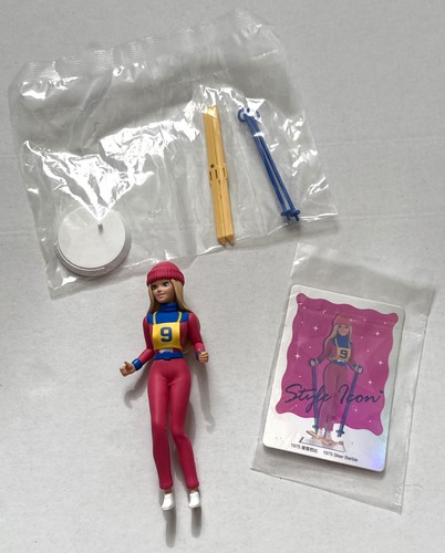 Barbie popmart blind box - box, skier