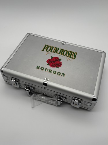 Four roses poker koffer - four,