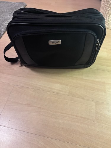 Titan kosmetiktasche - titan,