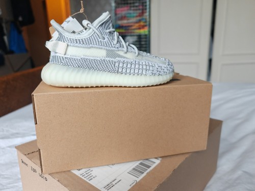 Yeezy boost 350 static - yeezy,